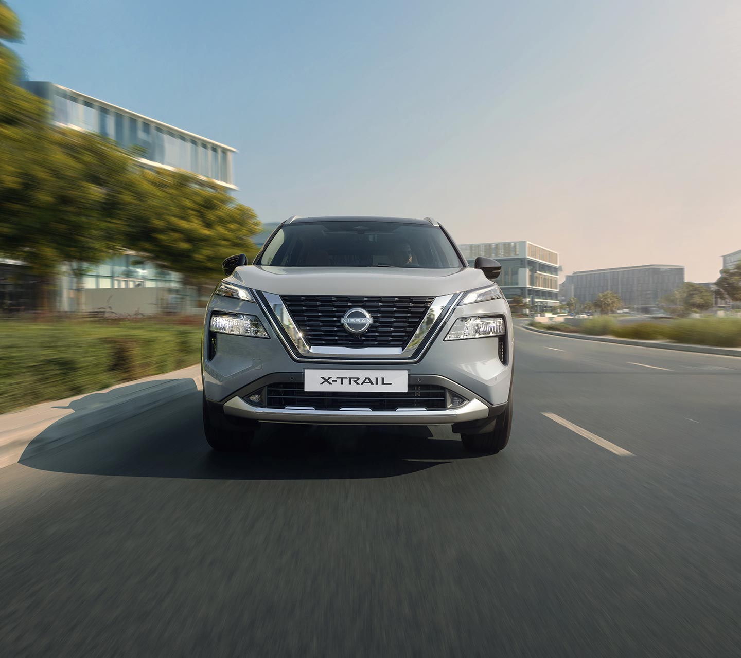 Nissan X-Trail V-Motion Grille